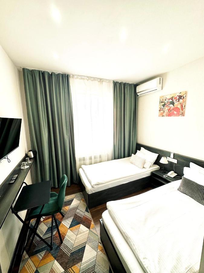 Nava Hotel Jerevan Exteriér fotografie