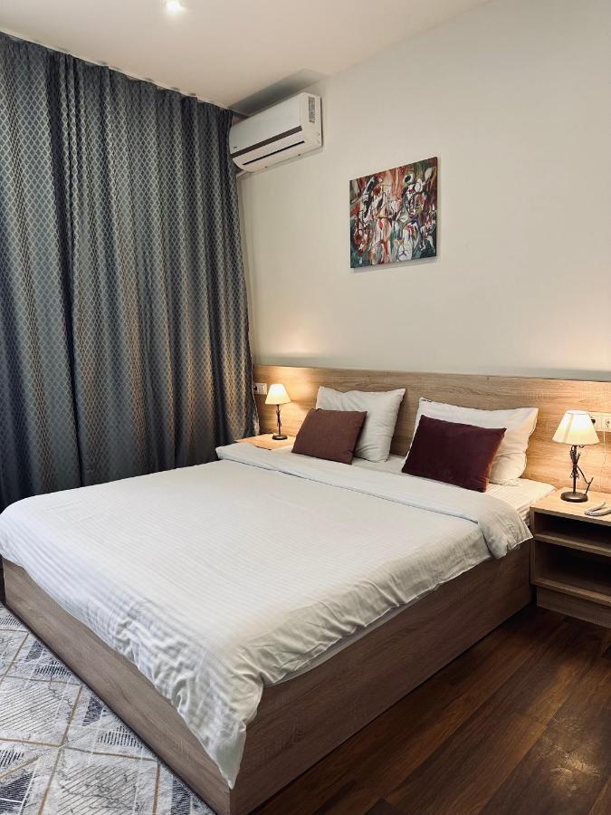 Nava Hotel Jerevan Exteriér fotografie