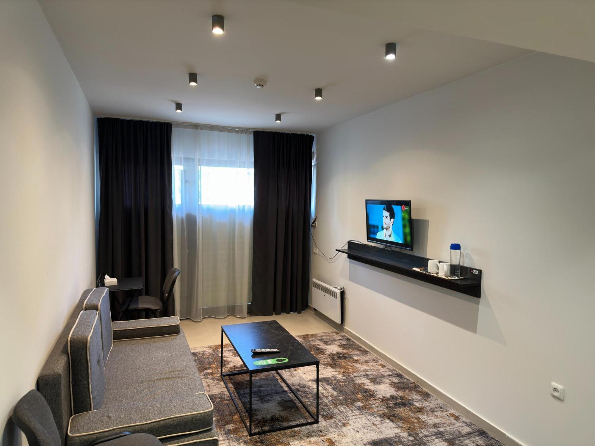 Nava Hotel Jerevan Exteriér fotografie
