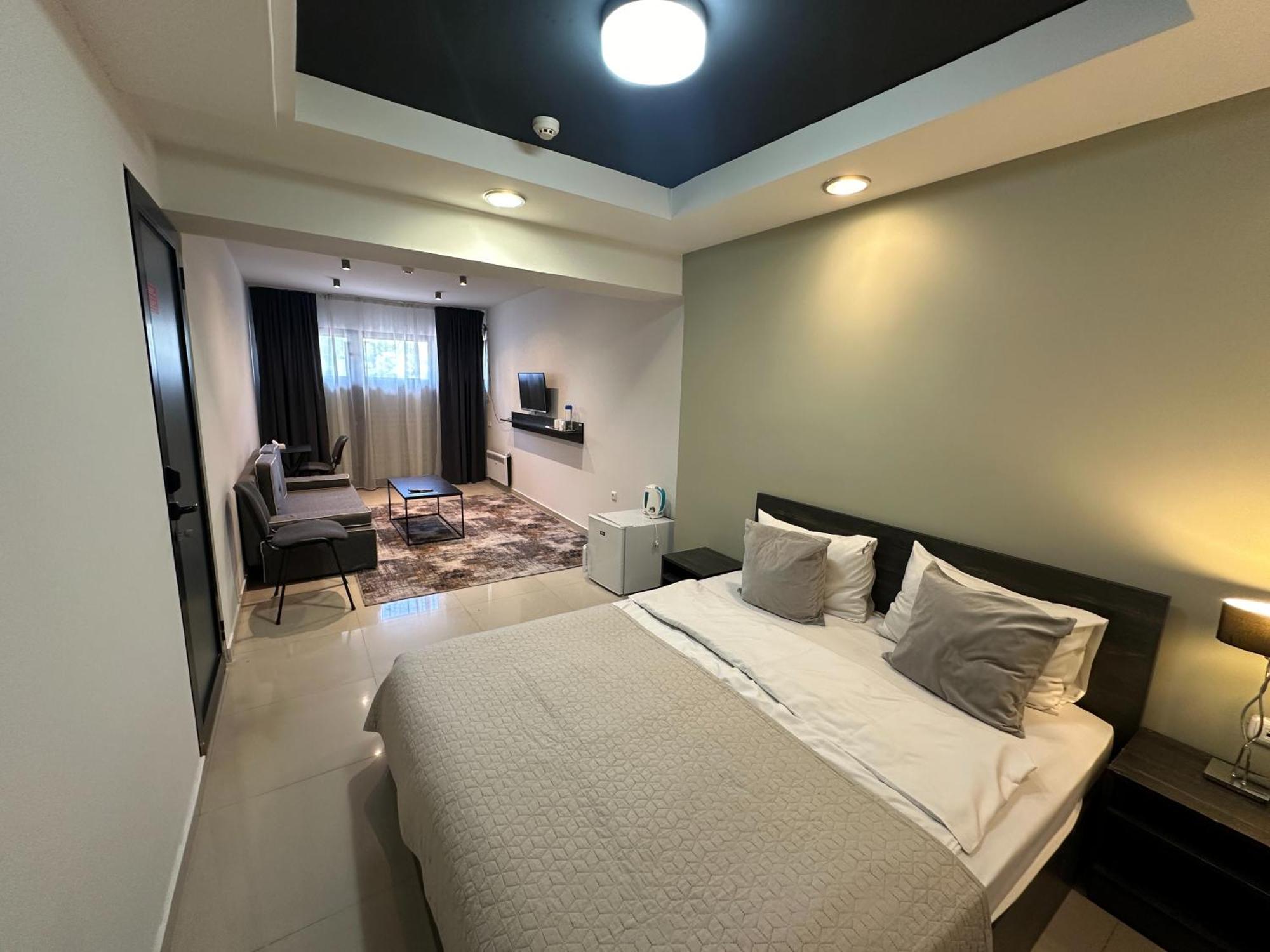 Nava Hotel Jerevan Exteriér fotografie