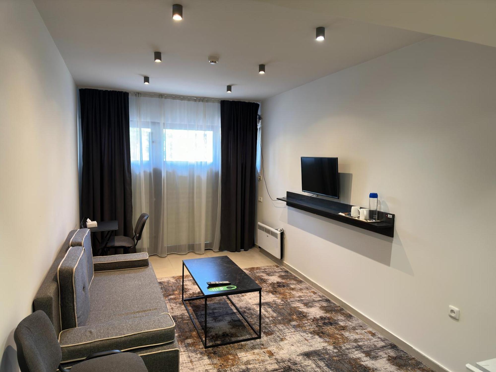 Nava Hotel Jerevan Exteriér fotografie
