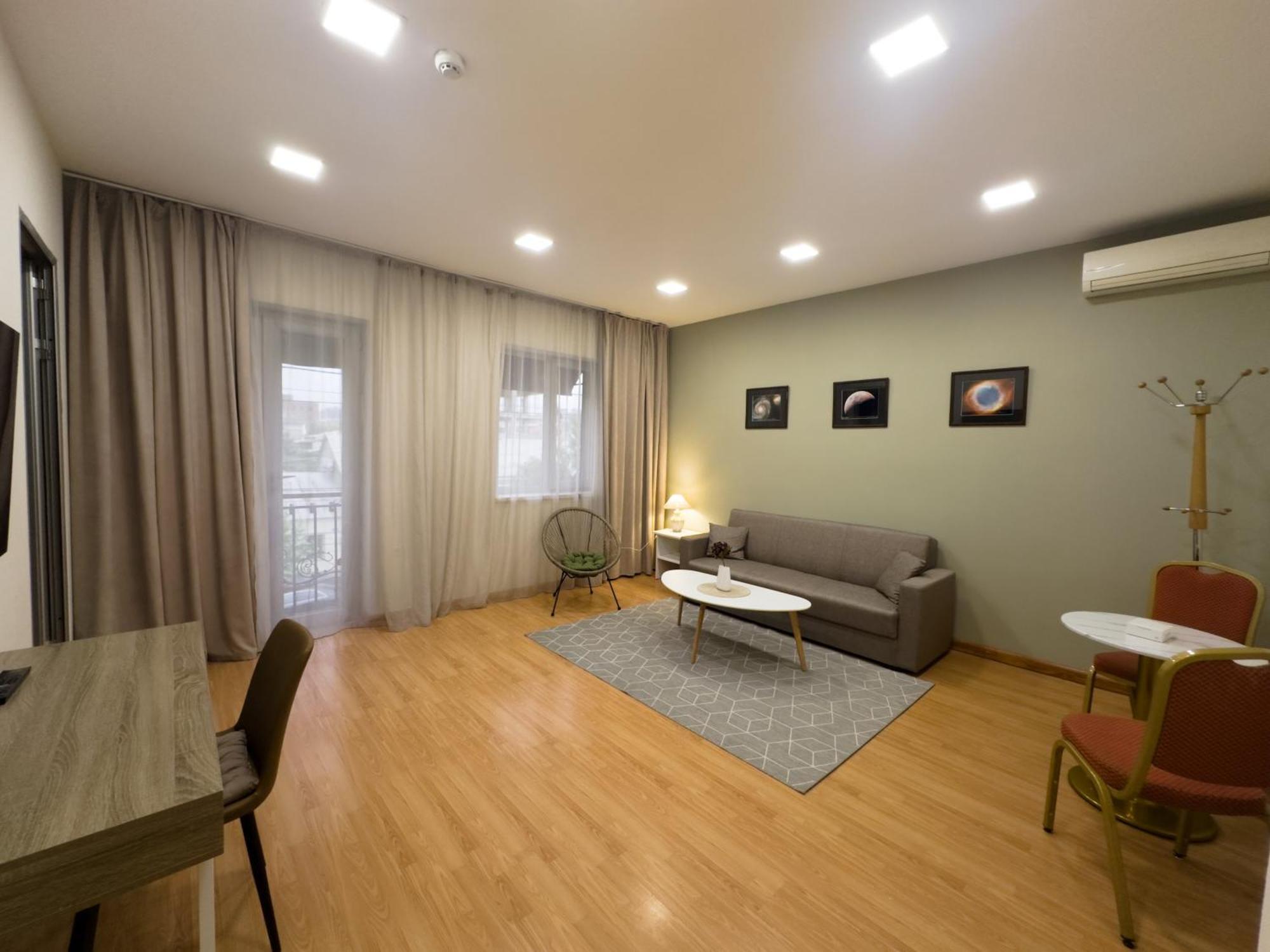 Nava Hotel Jerevan Exteriér fotografie